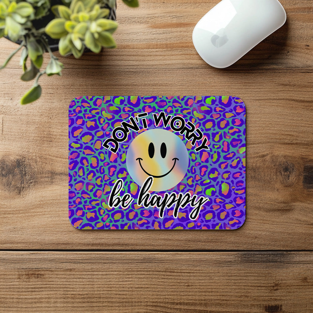 Buntes Mauspad „Don’t Worry Be Happy“ – Smiley Leopard Design – Ästhetisches Mousepad – Retro Schreibtisch Zubehör