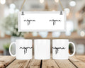 Minimalistische Tasse „Mama“ – Modernes Schrift Design